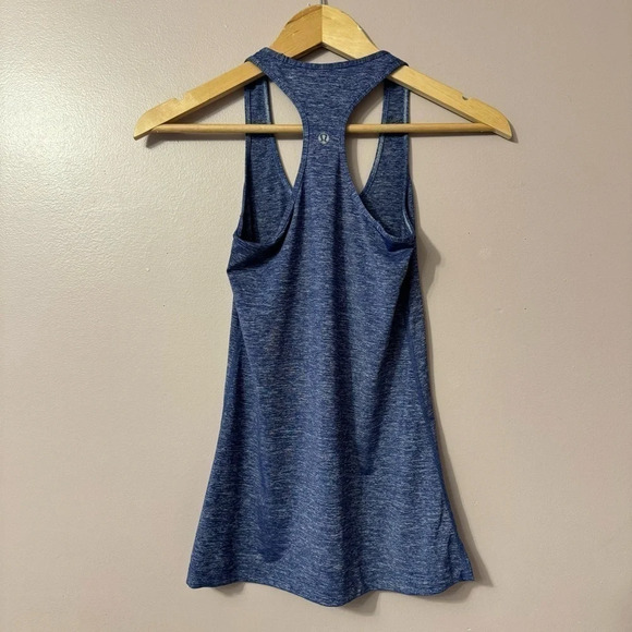 Lululemon Raceback Tank Blue Women Size 6? - Picture 3 of 4